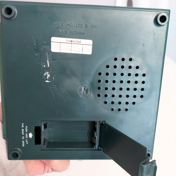 Vtg Dickens Collection Christmas Caroler Girl Musical Lighted Lamp Post Dog Cat - Picture 8 of 13